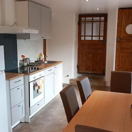 Joli Appartement Les Archers Montpeyroux  ภายนอก รูปภาพ