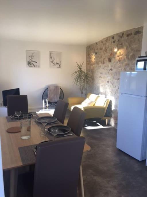 Joli Appartement Les Archers Montpeyroux  ภายนอก รูปภาพ